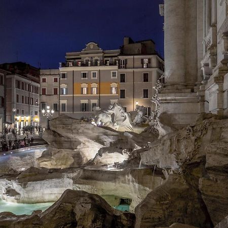 Trevi Ab Aeterno - Amazing View Of The Trevi Fountain Lägenhet Rom Exteriör bild